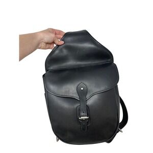 Levenger Leather One Shoulder Sling Saddle Bag Black
